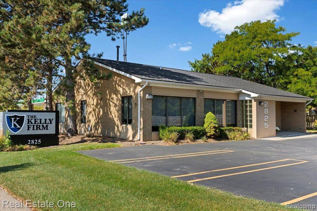 2825 UNIVERSITY Drive, Auburn Hills, MI 48326 2544