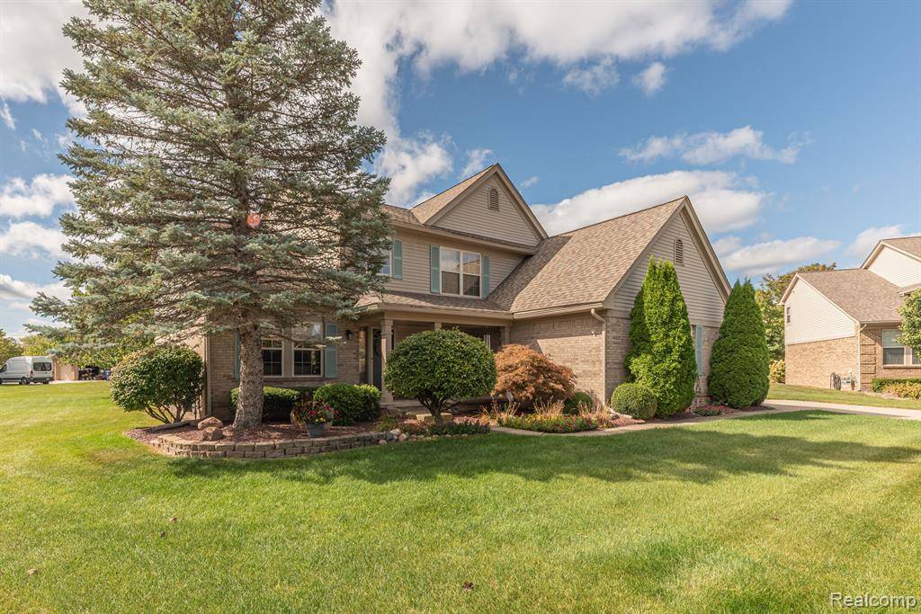 46551 SCOTIA, Canton, MI 48187 4665