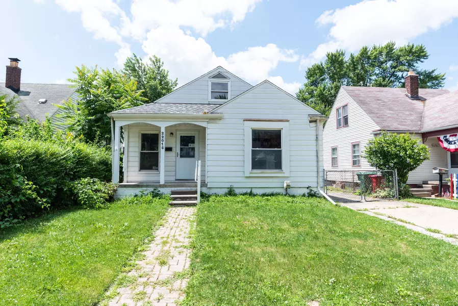 22015 SAXONY Avenue, Eastpointe, MI 48021 2542