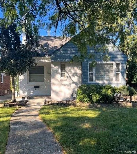 20951 BEAUFAIT Street, Harper Woods, MI 48225 1600