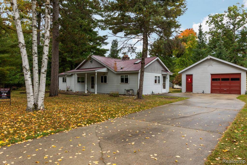 1758 W NESTEL Road, Prudenville, MI 48651 9223