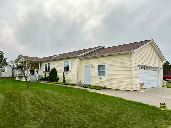 16237 DERBY Circle, Holly, MI 48442 9639