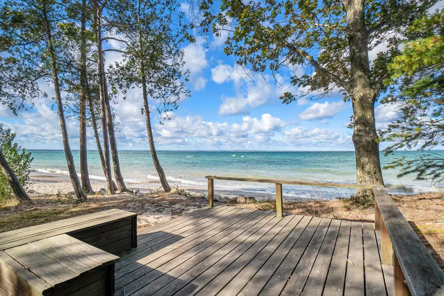 3017 Forest Beach Trail, Kewadin, MI 49648