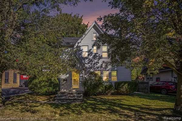 Auburn Hills, MI 48326 3211,2921 Auburn Road