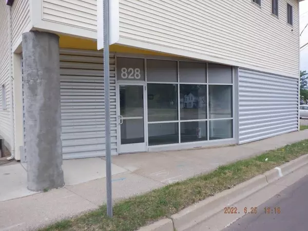 Kalamazoo, MI 49001,824 PORTAGE Street