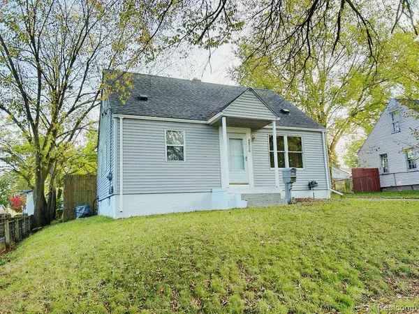 Flint, MI 48507 2636,4536 MILTON Drive