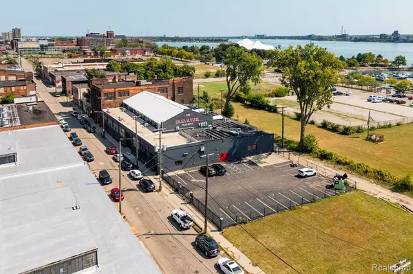 Detroit, MI 48207 4037,1938 Franklin Street