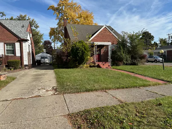 Detroit, MI 48235 1571,20400 TRACEY Street