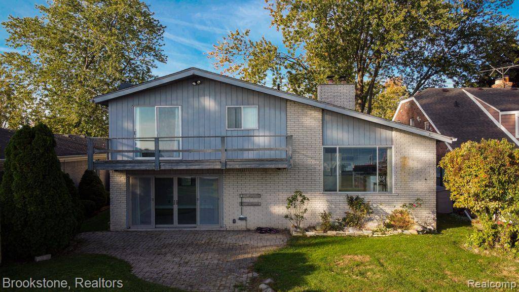 Harrison Twp, MI 48045,38838 LAKESHORE Drive