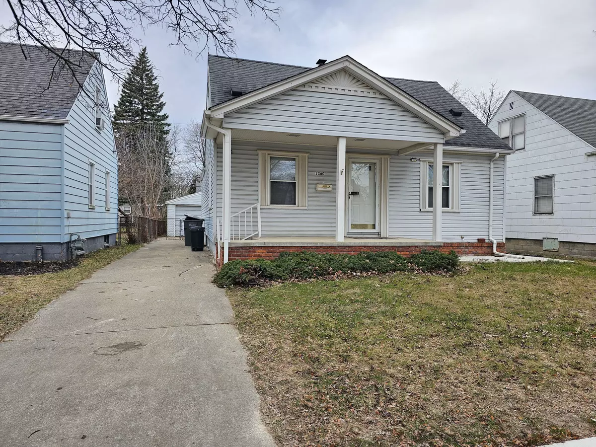 Dearborn, MI 48124 4158,3360 DETROIT Street