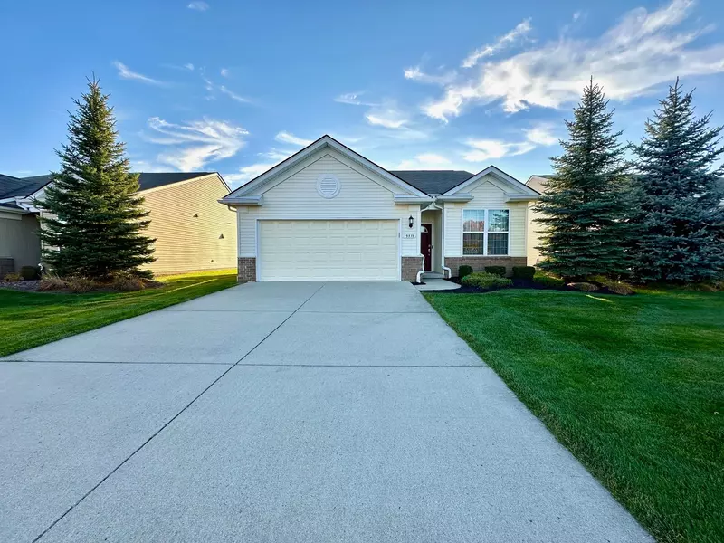 9378 SAND HILL Drive, Grand Blanc, MI 48439 2658