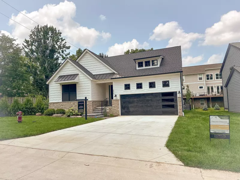 844 HARDING, Rochester Hills, MI 48307