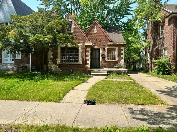 Detroit, MI 48224 3252,5307 BUCKINGHAM Avenue