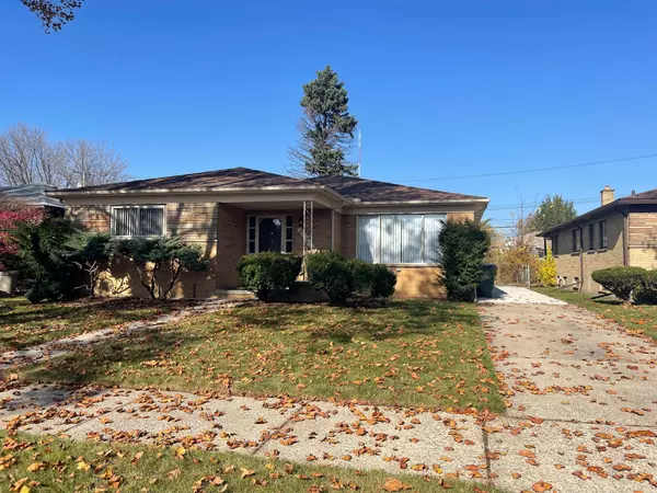 15220 OAKWOOD Drive, Oak Park, MI 48237 2450