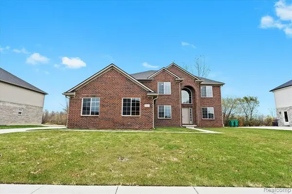 Rockwood, MI 48173 8784,32211 ADAM BROWN Drive