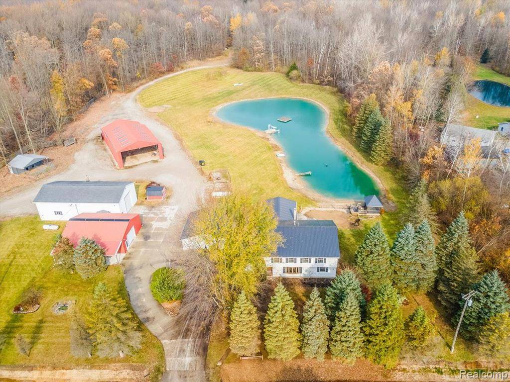 6154 RAVENSWOOD Road, Kimball, MI 48074 3007