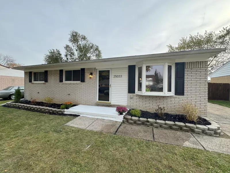 25033 RICHARD Street, Taylor, MI 48180 4520