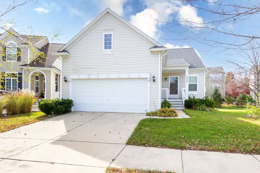 1224 YORK Avenue, Howell, MI 48843 6853