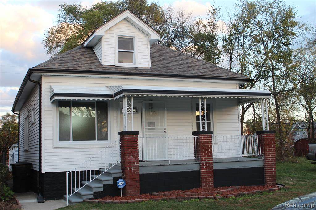 16916 LILAC Street,  Detroit,  MI 48221 4900