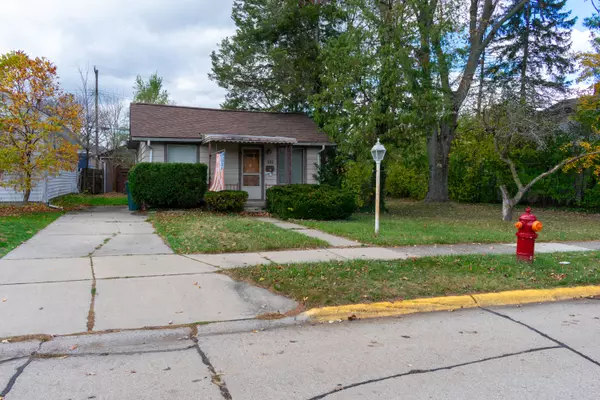 333 KINROSS Avenue, Clawson, MI 48017 1490