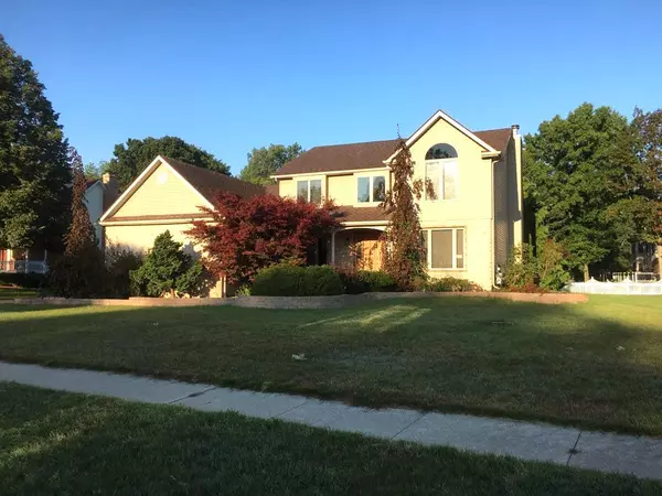 5447 SHOREWOOD Drive, Fort Gratiot, MI 48059 3138