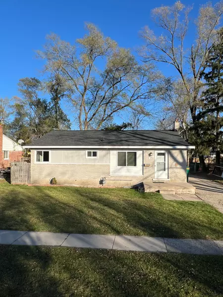 865 DESOTO Avenue, Ypsilanti, MI 48198 6174