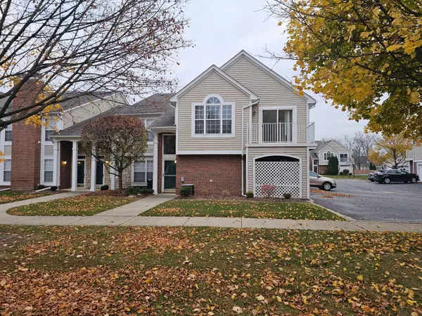 4257 BERKSHIRE Drive, Sterling Heights, MI 48314 1215