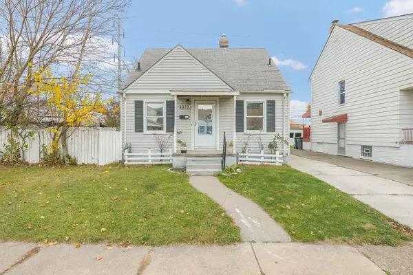 4810 CURTIS Street, Dearborn, MI 48126 4125