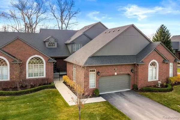 Shelby Twp, MI 48316,2425 Barberry Drive Street