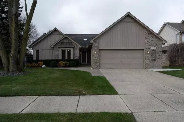 Clinton Township, MI 48038 3006,39789 BRYLOR