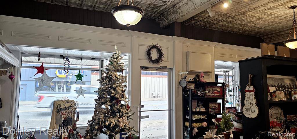 Marlette, MI 48453 1231,3014 MAIN Street