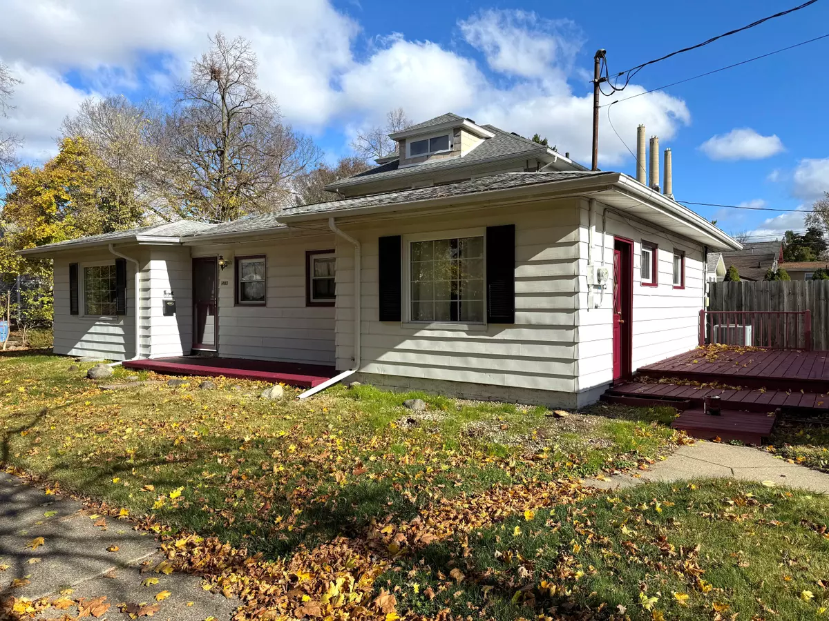 Lansing, MI 48910 1335,1403 FLETCHER Street