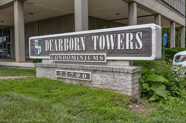 Dearborn, MI 48124 2025,22700 GARRISON Street