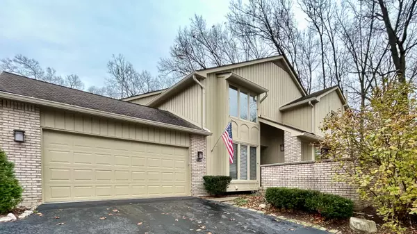 1146 Hillpointe Circle, Bloomfield Village, MI 48304