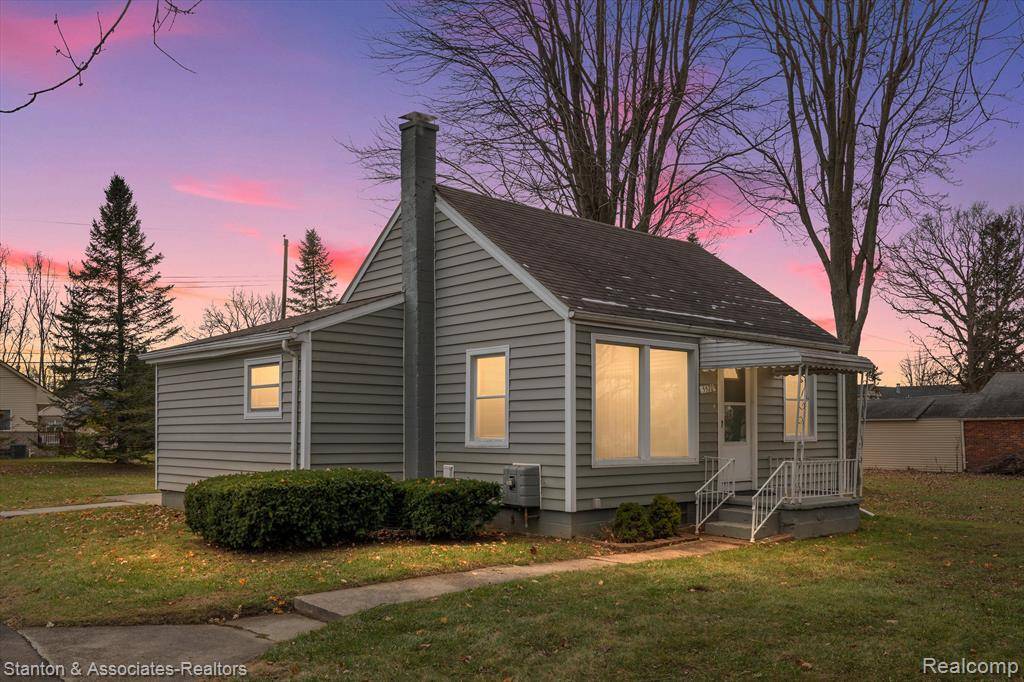 5570 MEADOW VIEW Street, Sterling Heights, MI 48310 4705