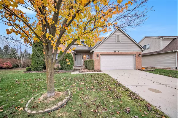 5996 CEDAR RIDGE Drive, Ann Arbor, MI 48103 8791