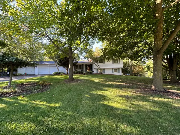 4250 CRESTLINE Drive, Ann Arbor, MI 48103 9403