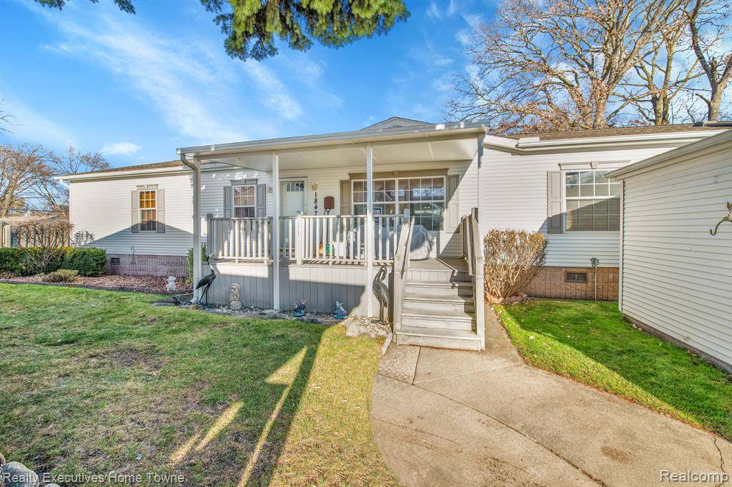 1842 ELIZABETH Terrace, Madison Heights, MI 48071 3835