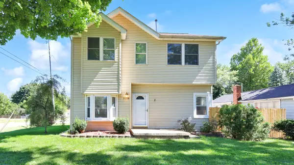 3105 SAINT CLAIR Drive, Rochester Hills, MI 48309 3938