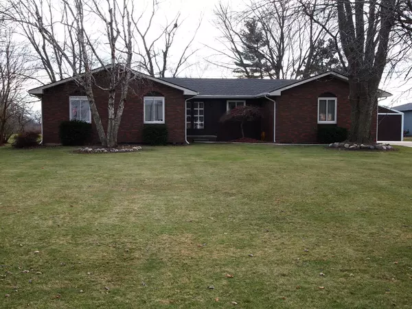 6690 LABO Road, South Rockwood, MI 48179 9775