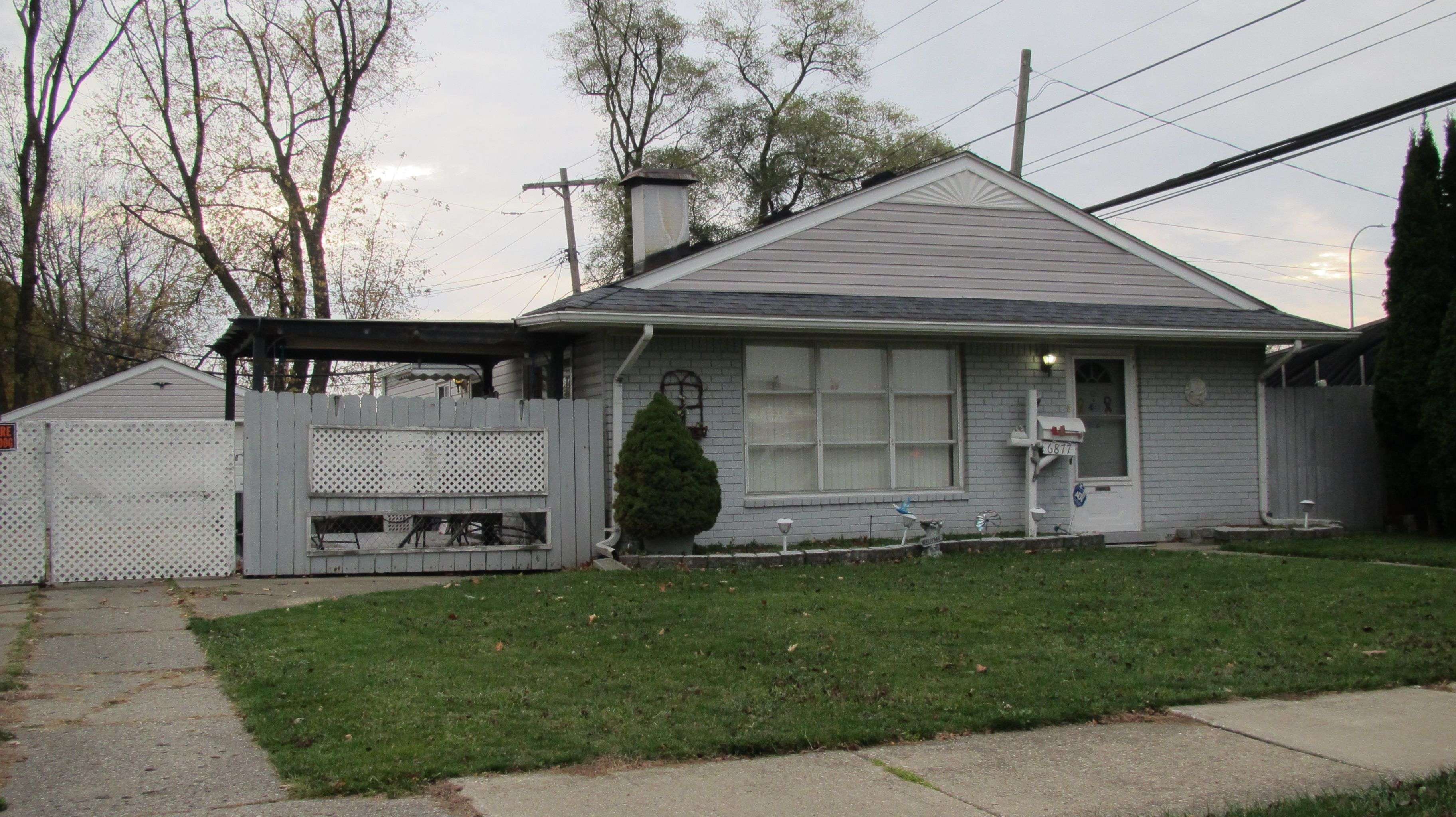 6877 HARDING Street, Taylor, MI 48180 1868
