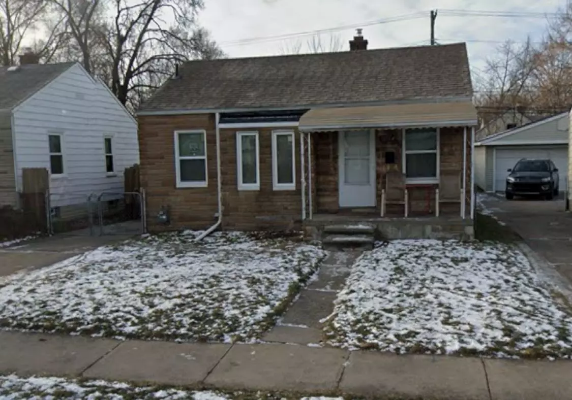 Harper Woods, MI 48225 2110,18564 ROSCOMMON Street