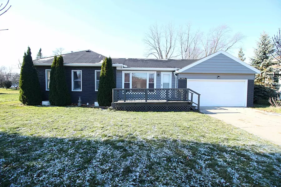 38111 UNION LAKE Road, Clinton Township, MI 48036 2887