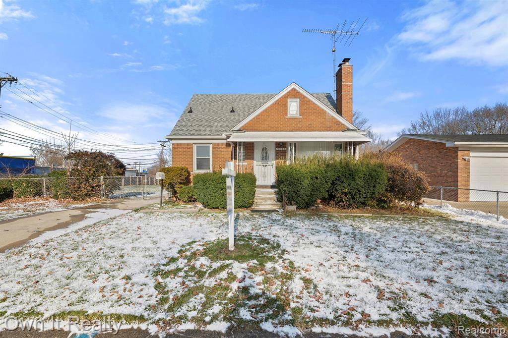 18545 OLD HOMESTEAD Drive, Harper Woods, MI 48225 2035