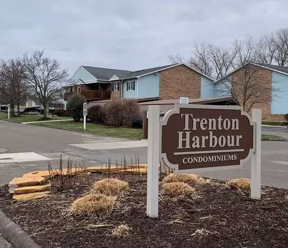 Trenton, MI 48183 2169,1505 HARBOUR