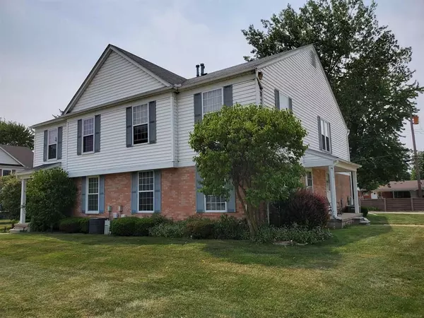 35607 STILLMEADOW Lane, Clinton Township, MI 48035 3251