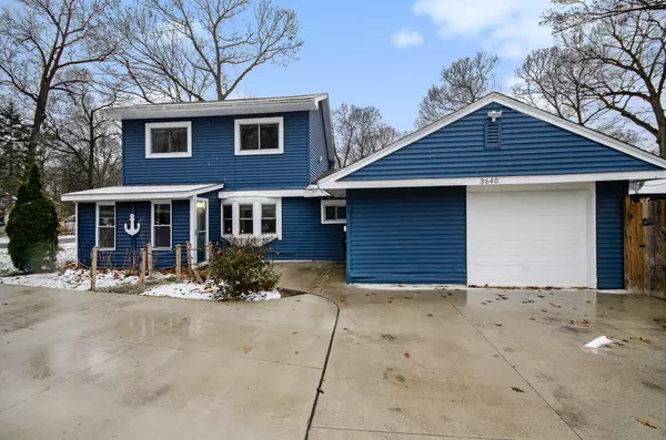 3640 WOODVIEW Avenue, West Bloomfield, MI 48324 2668