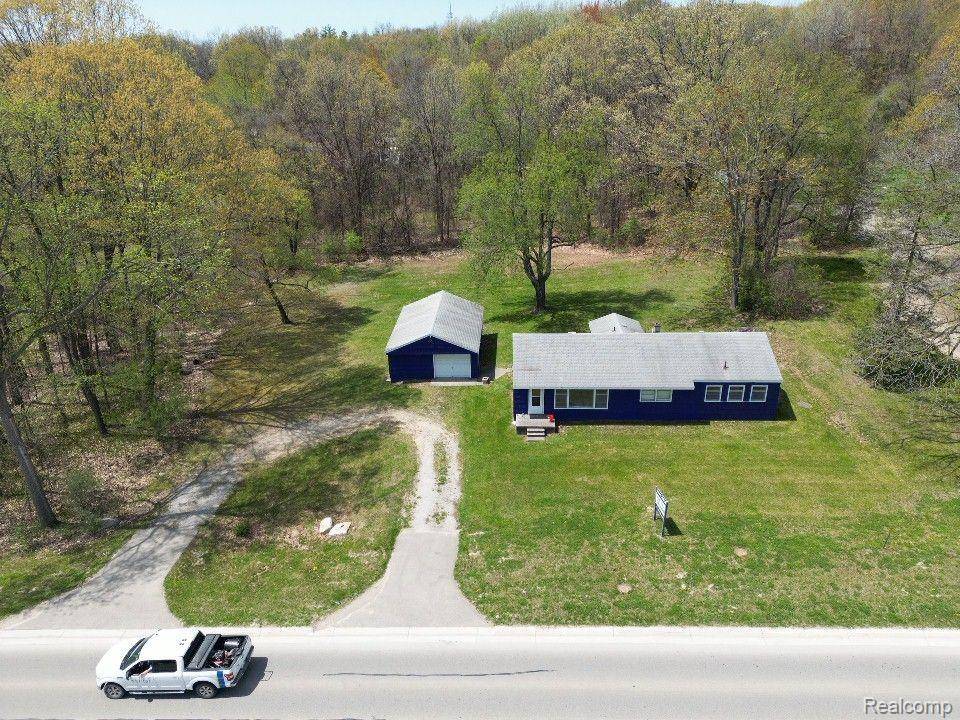 7165 SASHABAW Road, Clarkston, MI 48348 4739