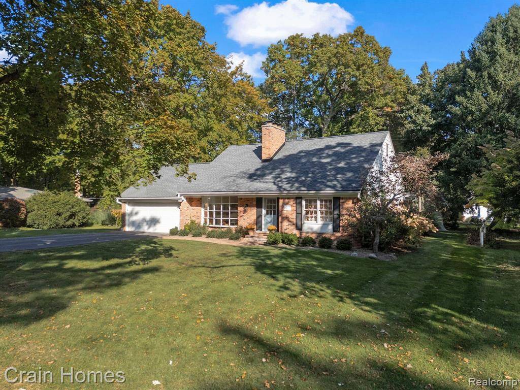 Bloomfield Hills, MI 48301 1545,6277 WORLINGTON Road