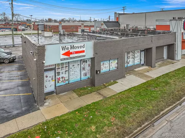 25217 MICHIGAN Avenue, Dearborn, MI 48124 1714